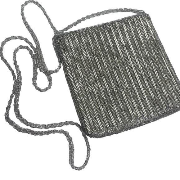Beaded Silver Metallic Evening Bag with Chain Shoulder Strap Zip Closure Small - Picture 1 of 11